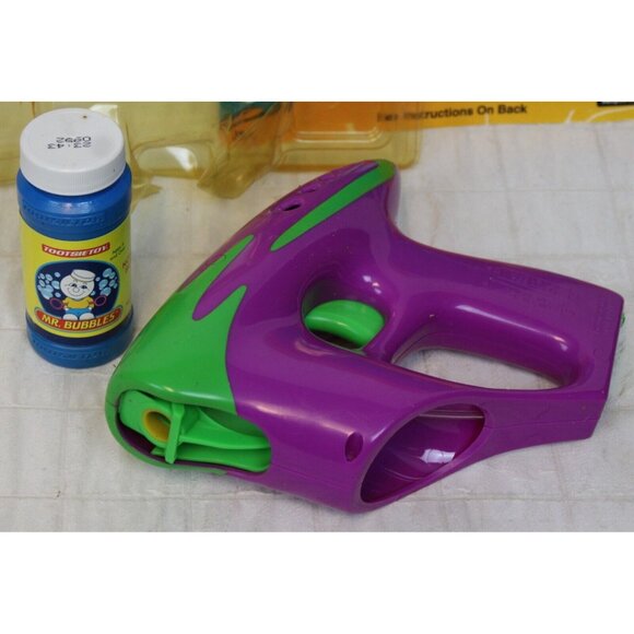 1999 Tootsie Toy Mr Bubbles Endless Blower Gun Toy Purple Party Summer Fun - Picture 2 of 9